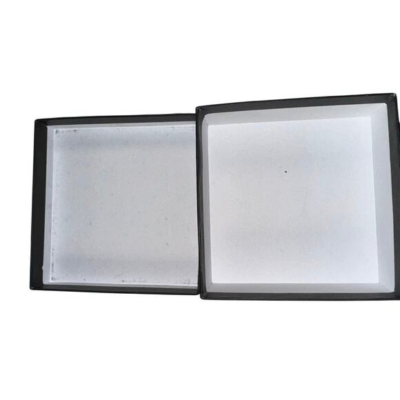 Gucci gift box / Paper box only - Picture 5 of 5